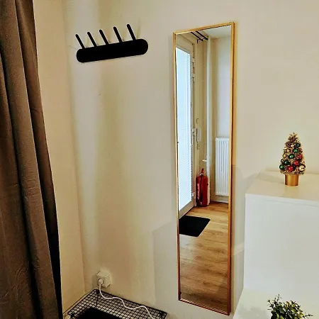 Lejlighed Superior 2br For Business & Leisure, Private Garden, Free Parking & Gym, By Live-inn 1