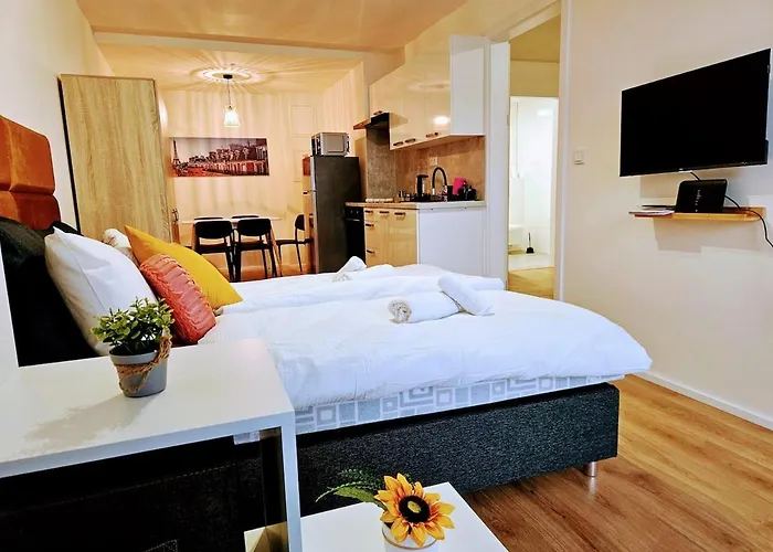 Lejlighed Superior 2br For Business & Leisure, Private Garden, Free Parking & Gym, By Live-inn 1 *
